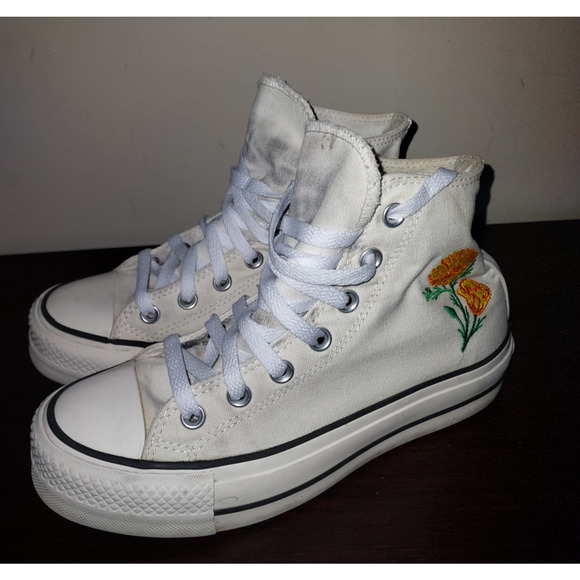 CONVERSE Women's Sneakers 6.5M Platform High Top Lace Up Chuck Taylor White - Picture 1 of 16
